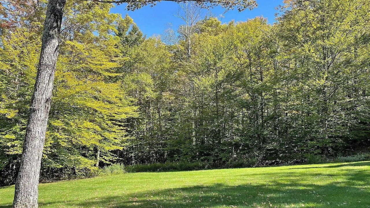 Photo of Outdoor in Warren