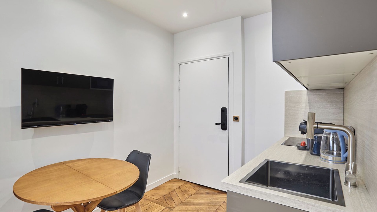 Photo of Kitchen in Arts-et-Metiers