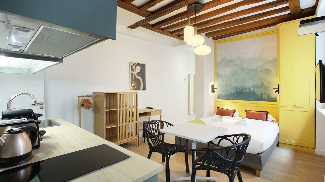 Photo of Bedroom in Quartier du Faubourg-Montmartre