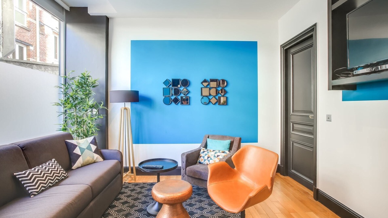 Photo of Livingroom in Republique–Point-du-Jour