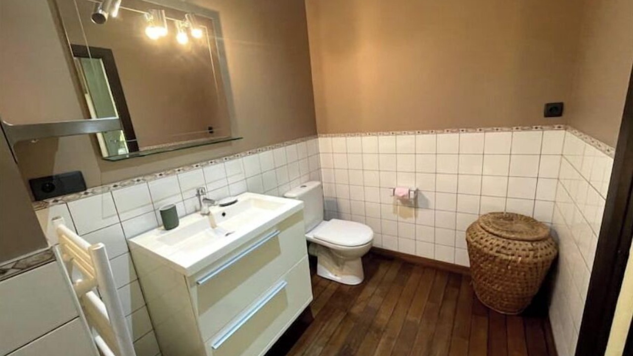 Photo of Bathroom in Cambrai