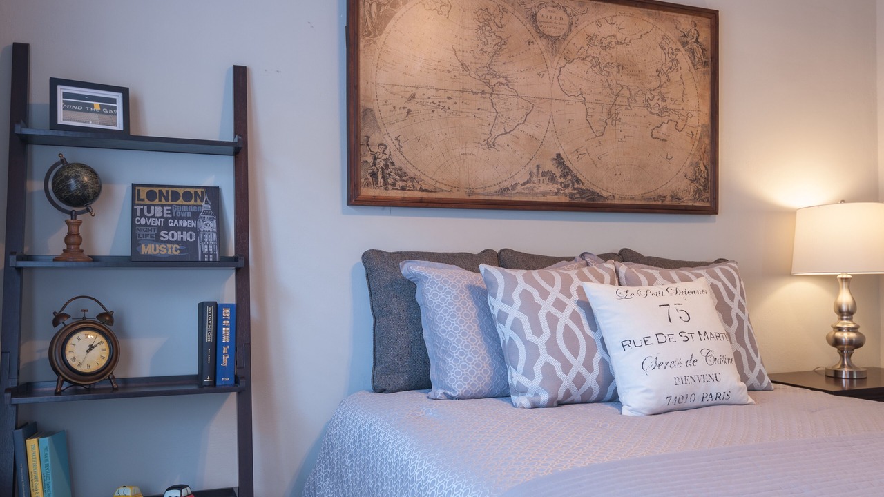 Photo of Bedroom in Tower Grove South