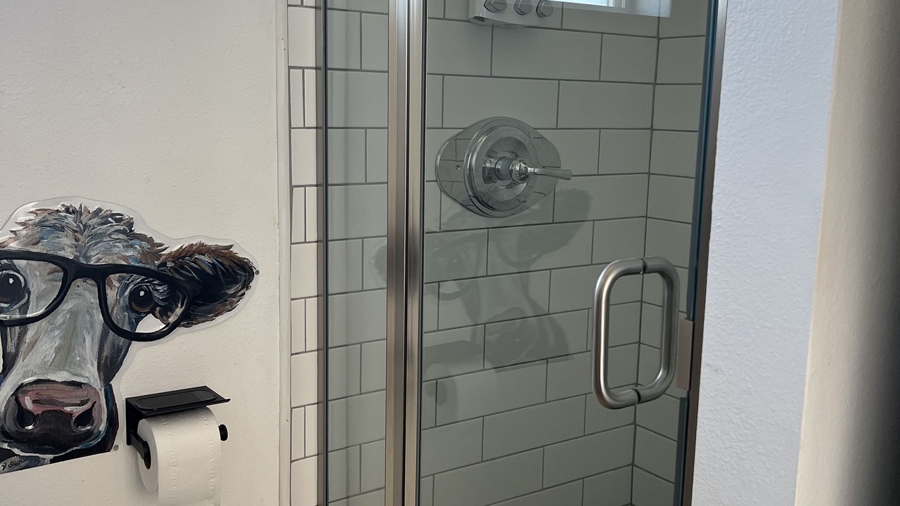 Photo of Bathroom in King's River Township