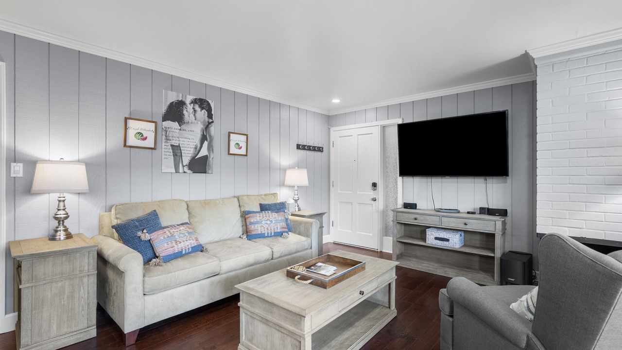 Photo of Livingroom in Vichy Springs
