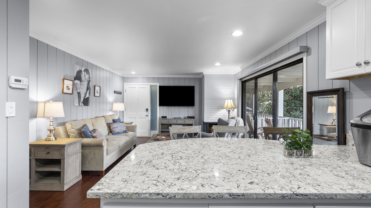 Photo of Livingroom in Vichy Springs