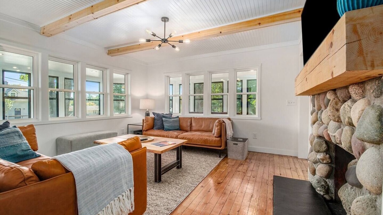 Photo of Livingroom in Walloon Lake