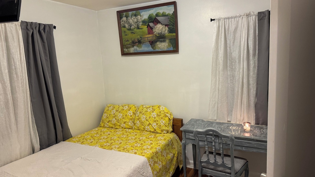 Photo of Bedroom in Fair Lawn