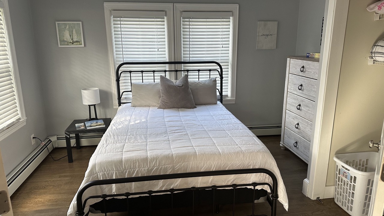 Photo of Bedroom in Warren