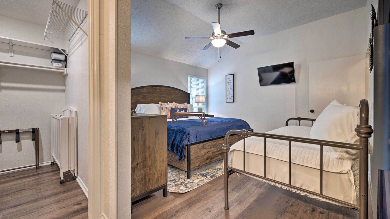 Photo of Bedroom in North San Antonio - SAT
