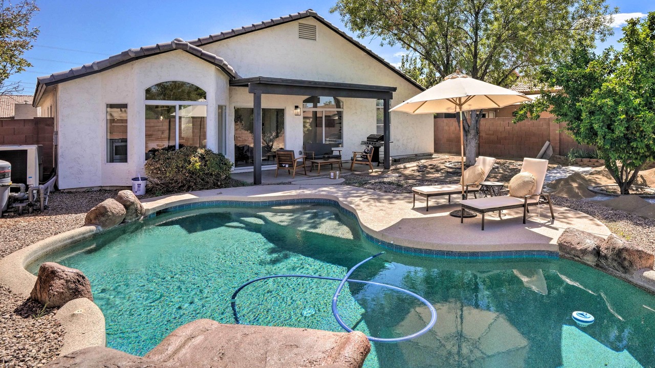 Photo of Others in Paradise Valley Village