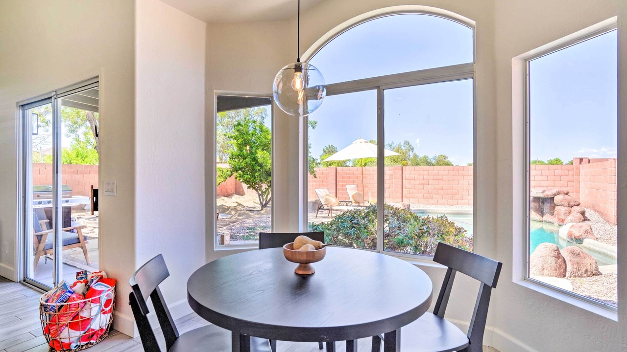 Photo of Bedroom in Paradise Valley Village