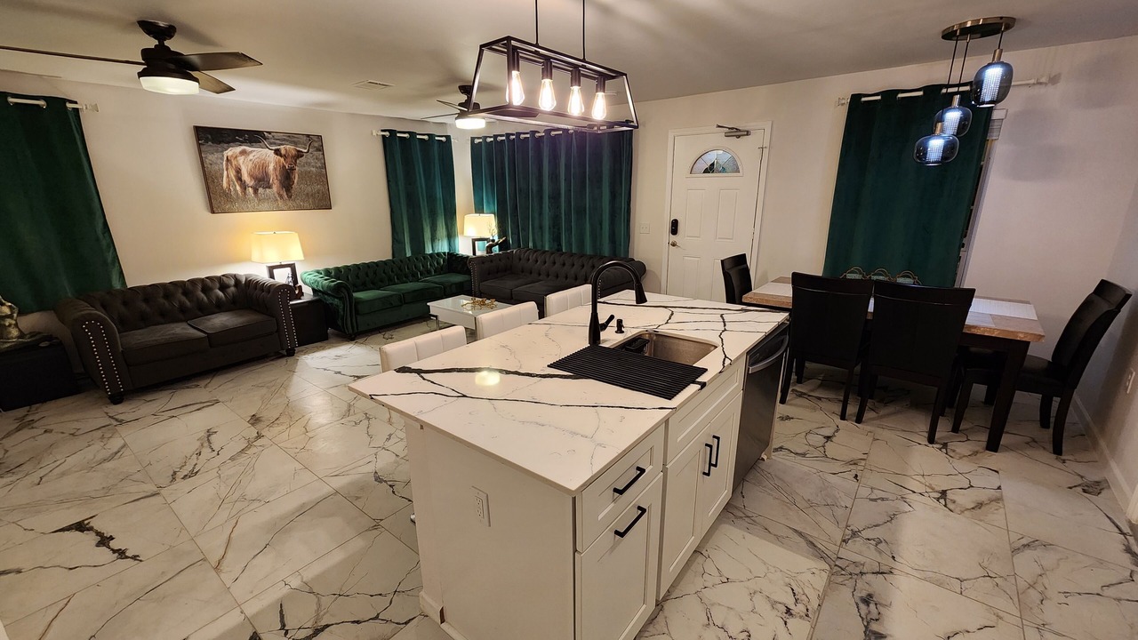 Photo of Livingroom in Rosewood