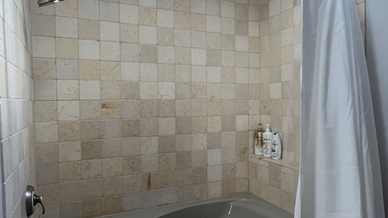 Photo of Bathroom in Oroville