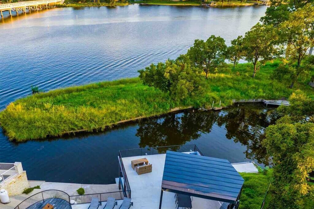 Photo of Outdoor in Kingsland