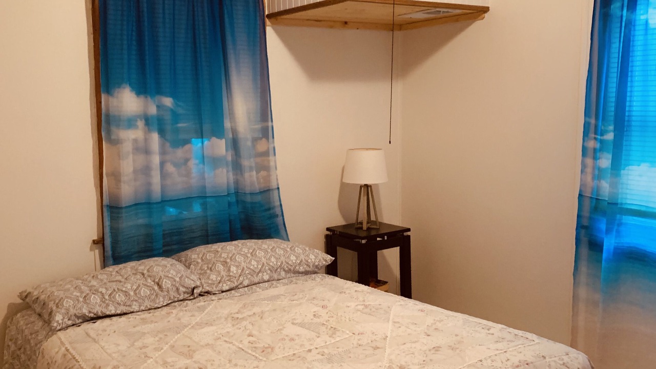 Photo of Bedroom in Niagara County