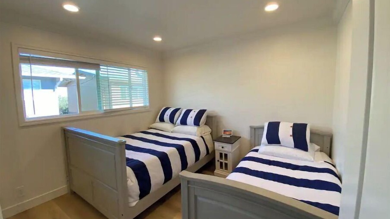 Photo of Others in Edgemar - Pacific Manor