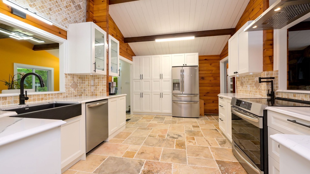 Photo of Kitchen in Terra Nova
