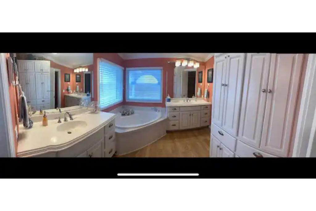 Photo of Bathroom in Port Bolivar