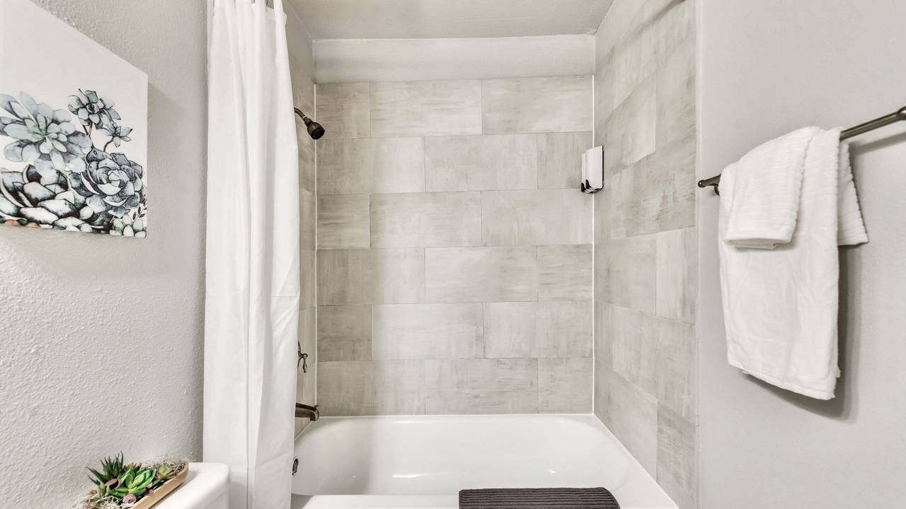 Photo of Bathroom in Old East Dallas