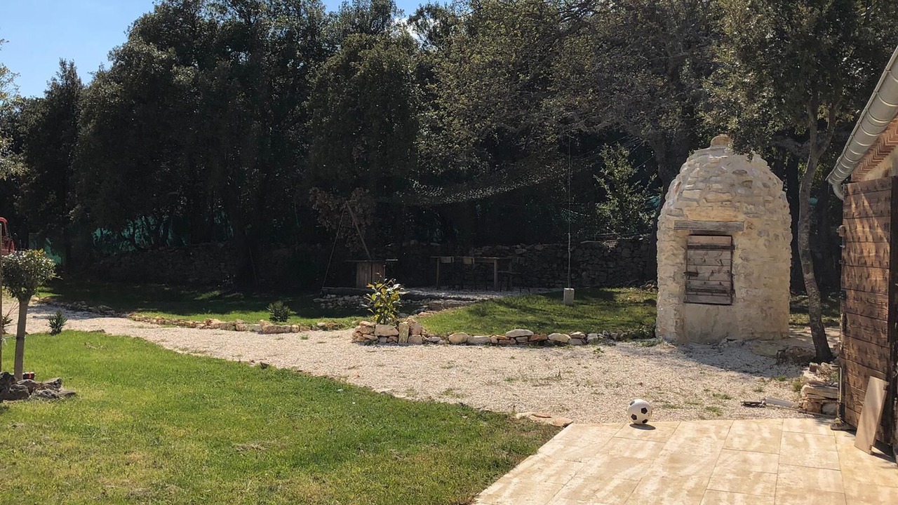 Photo of Outdoor in Murs