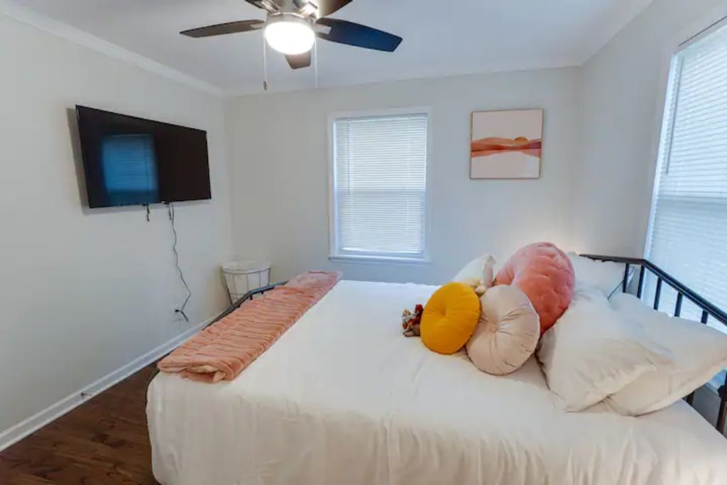 Photo of Bedroom in Merriam