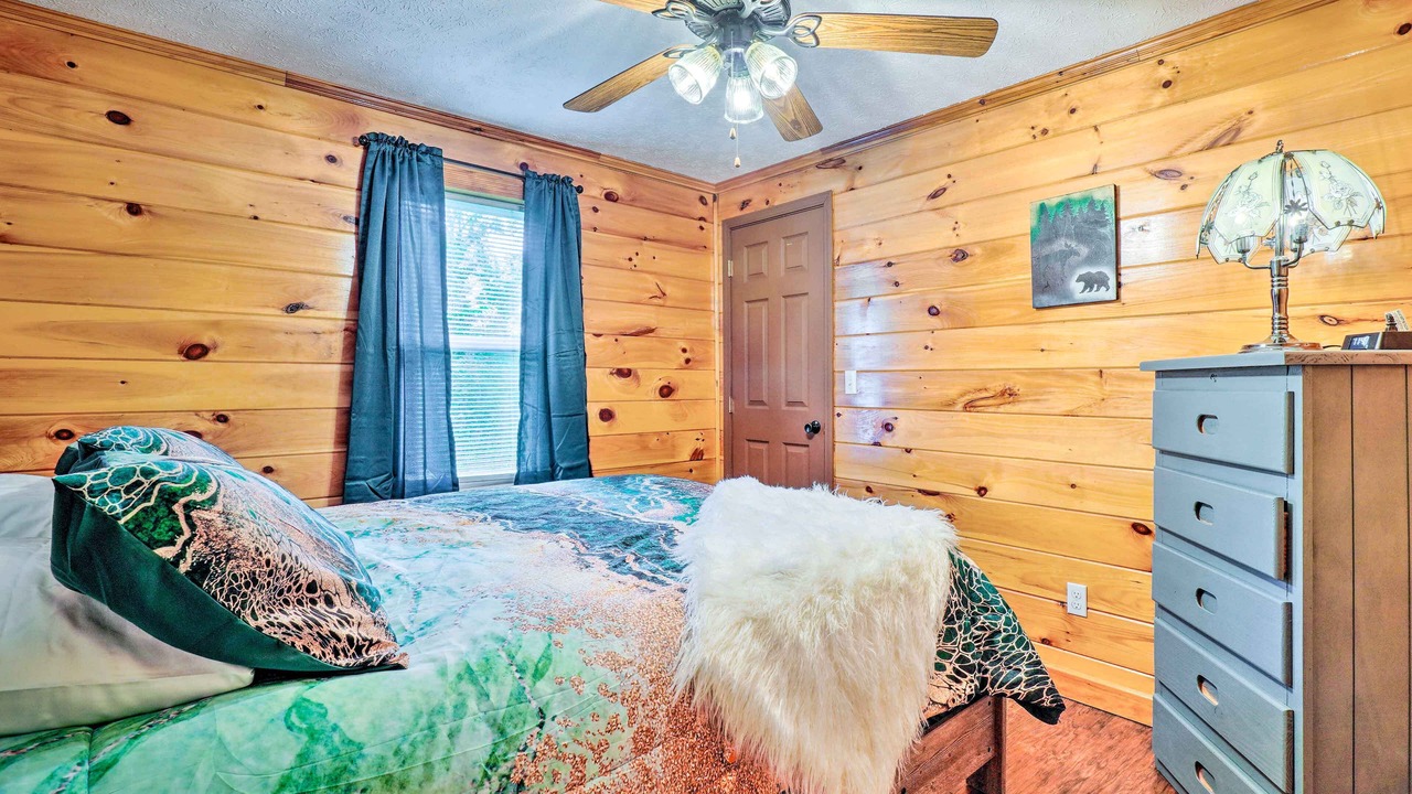 Photo of Bedroom in Jamestown