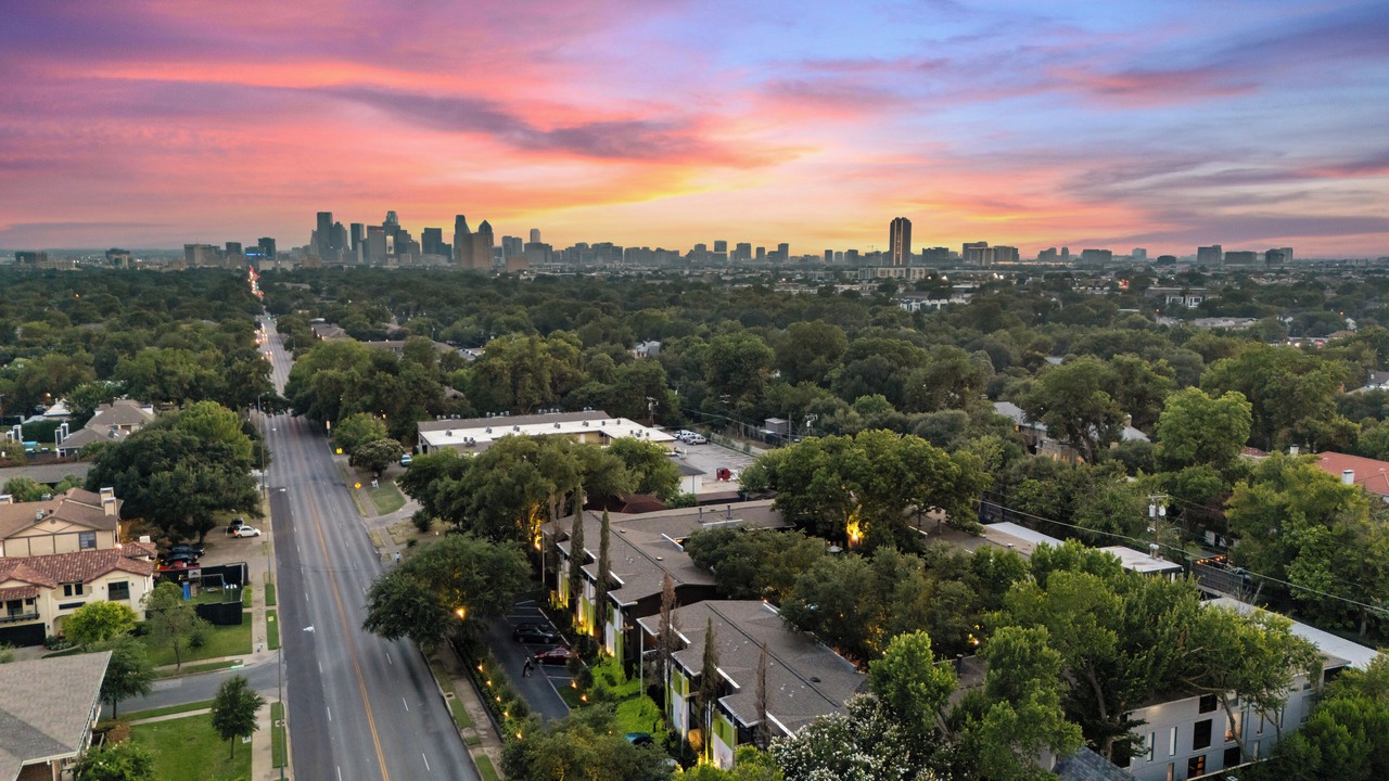 Photo of Others in Peak's Suburban Addition