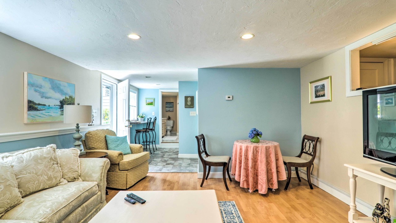 Photo of Others in Bourne