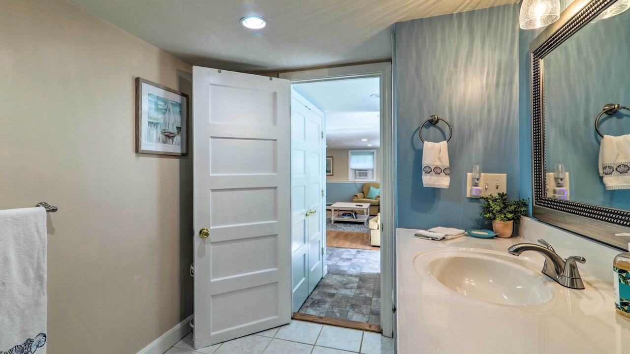 Photo of Bathroom in Bourne