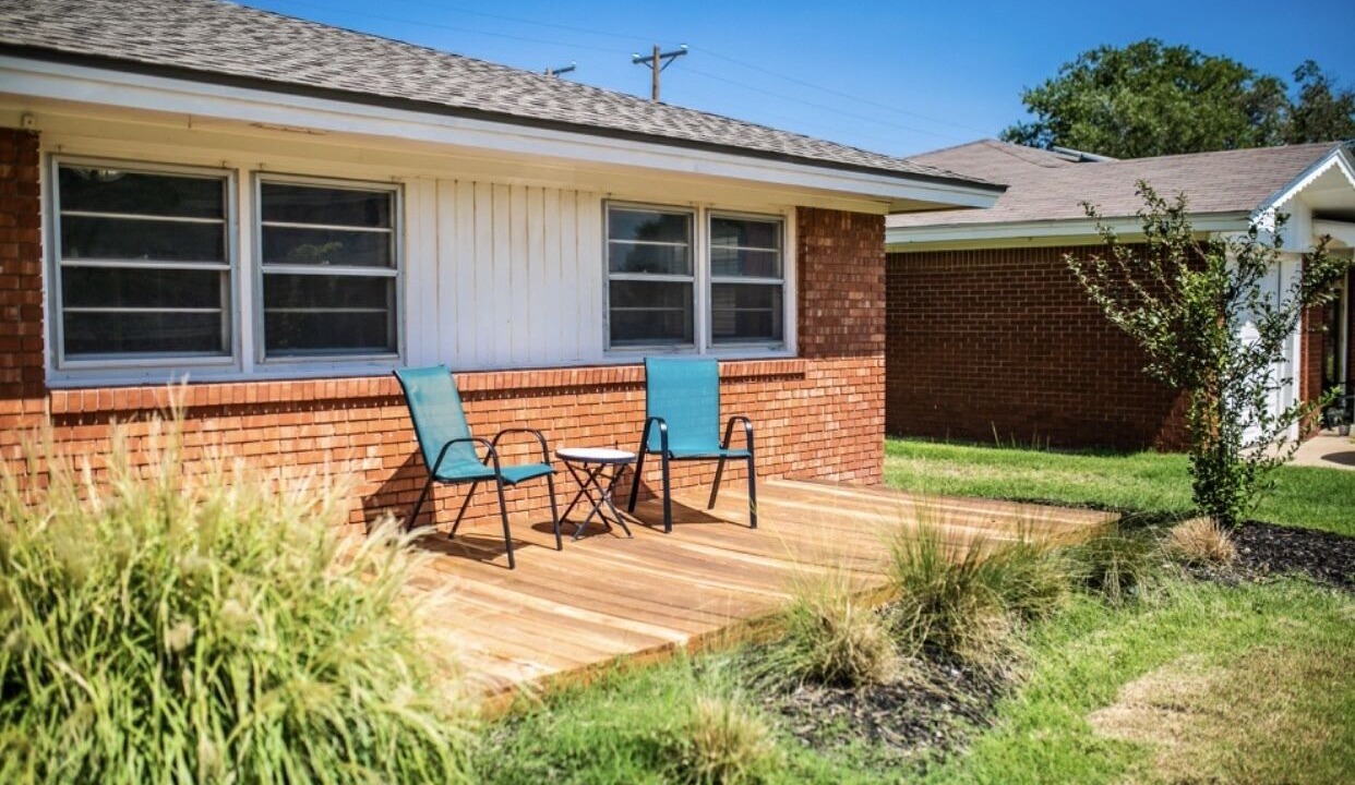 Photo of Patio Balcony in North by Northwest