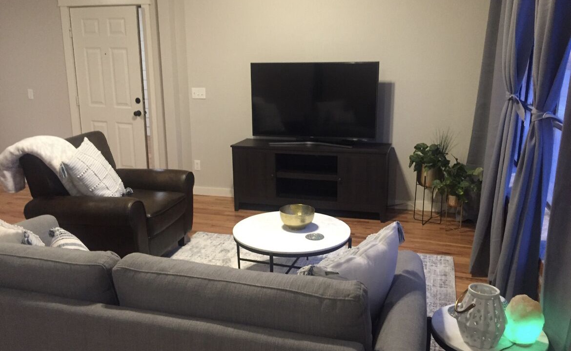 Photo of Livingroom in Webb City