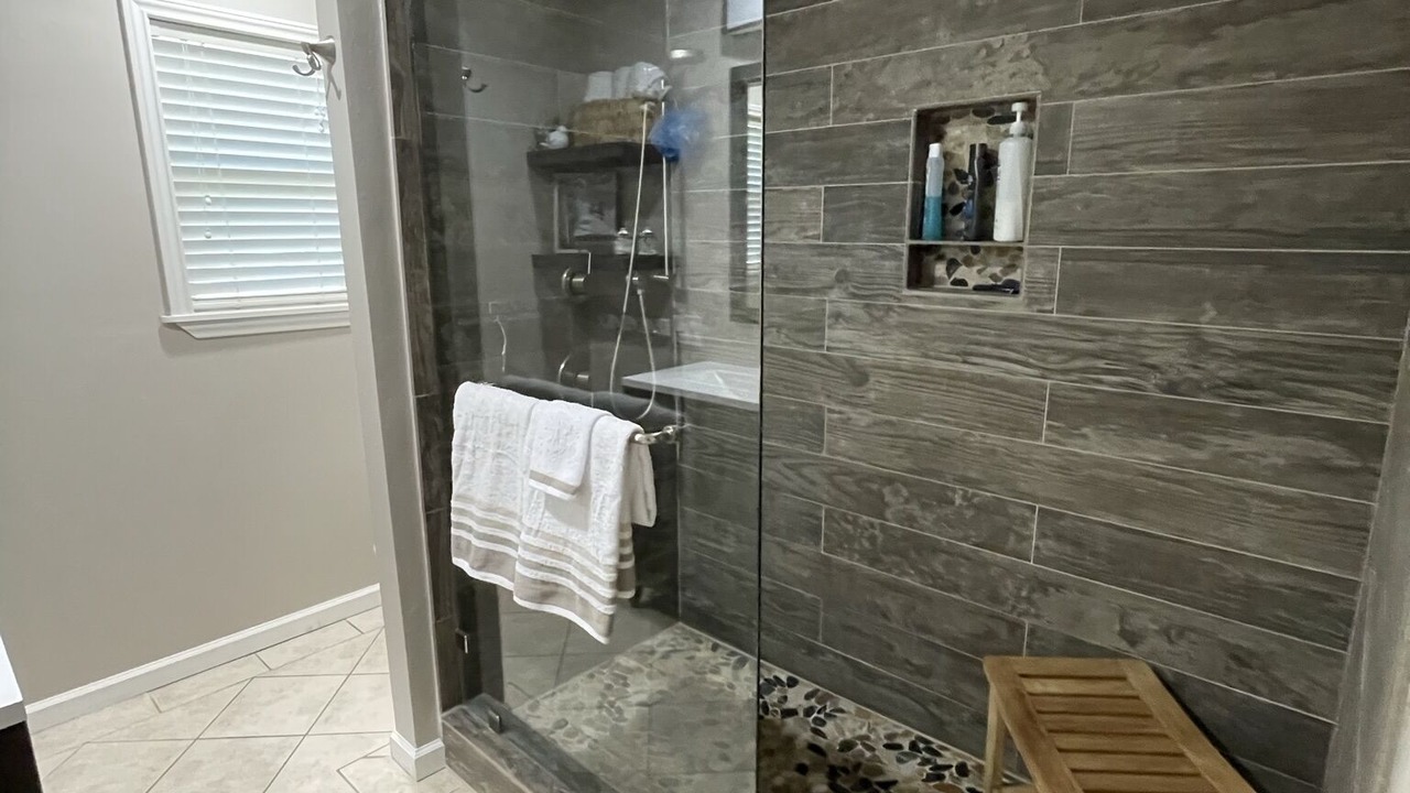 Photo of Bathroom in Coldspring