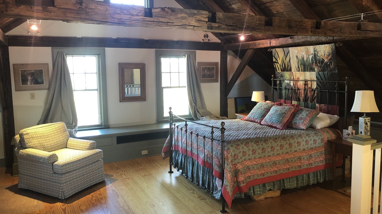 Photo of Bedroom in Litchfield