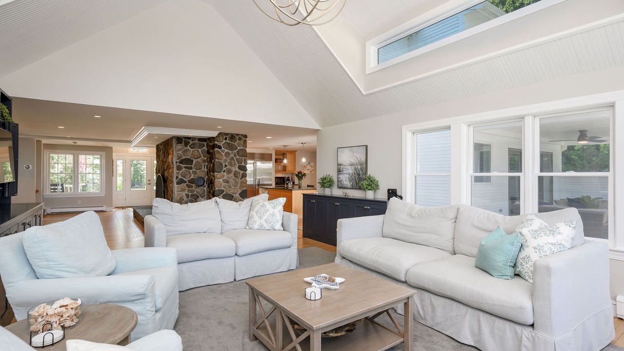 Photo of Bedroom in Centerville