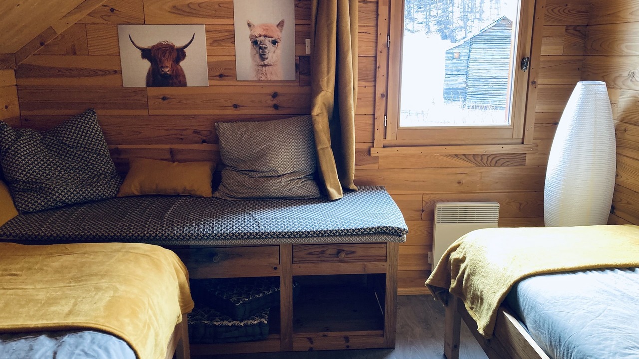 Photo of Bedroom in Molines-en-Queyras