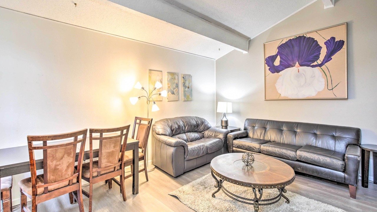Photo of Livingroom in North Dallas