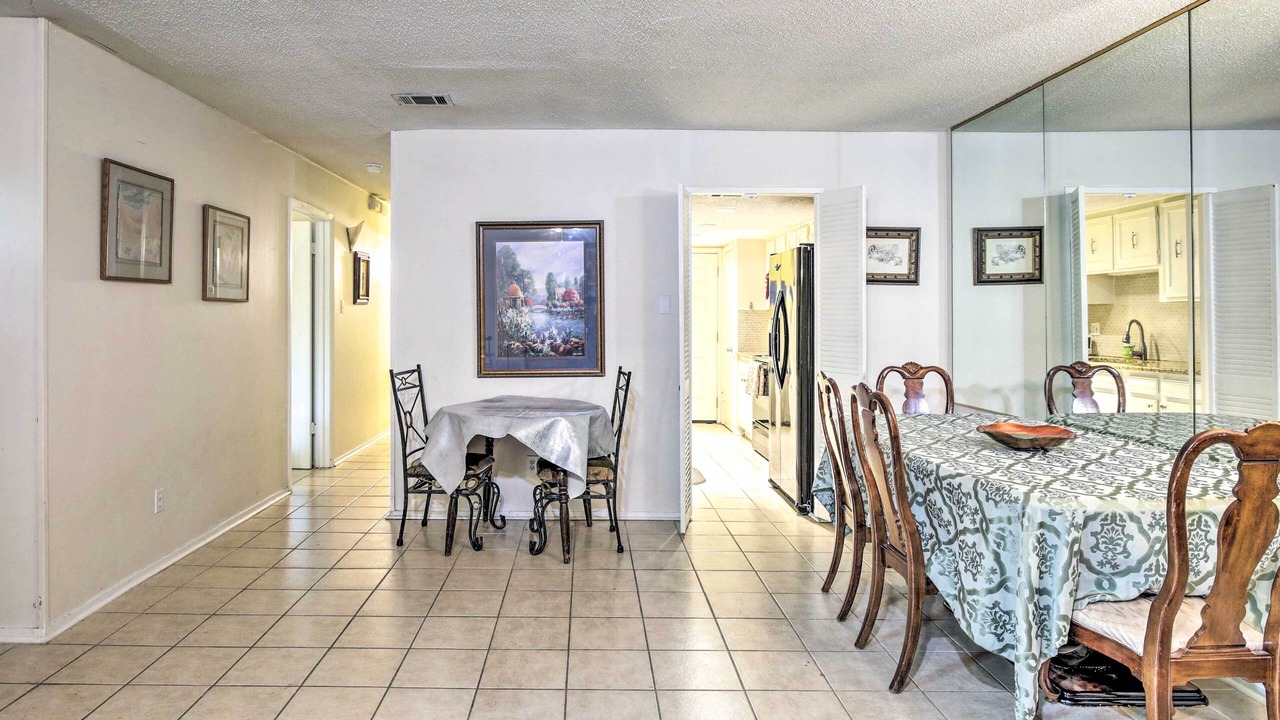 Photo of Livingroom in North Dallas