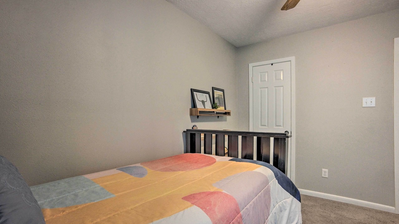 Photo of Bedroom in Wheeler Ridge