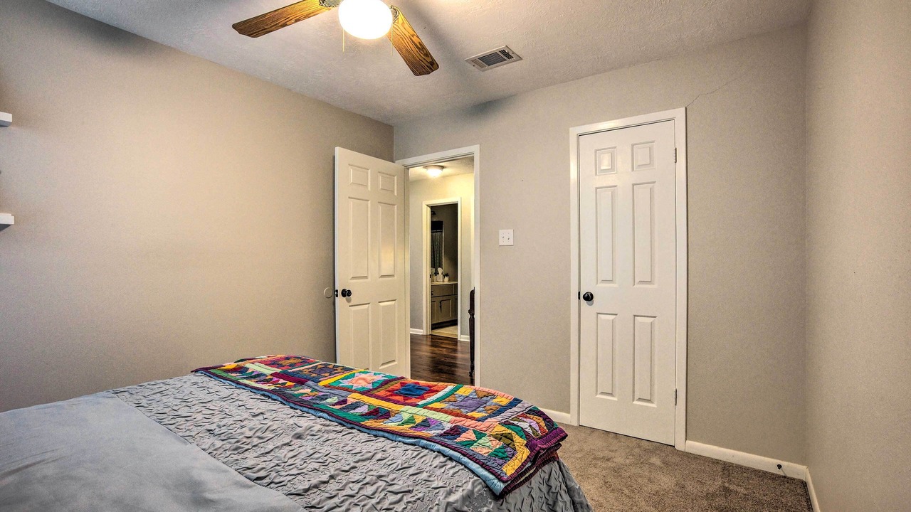 Photo of Bedroom in Wheeler Ridge