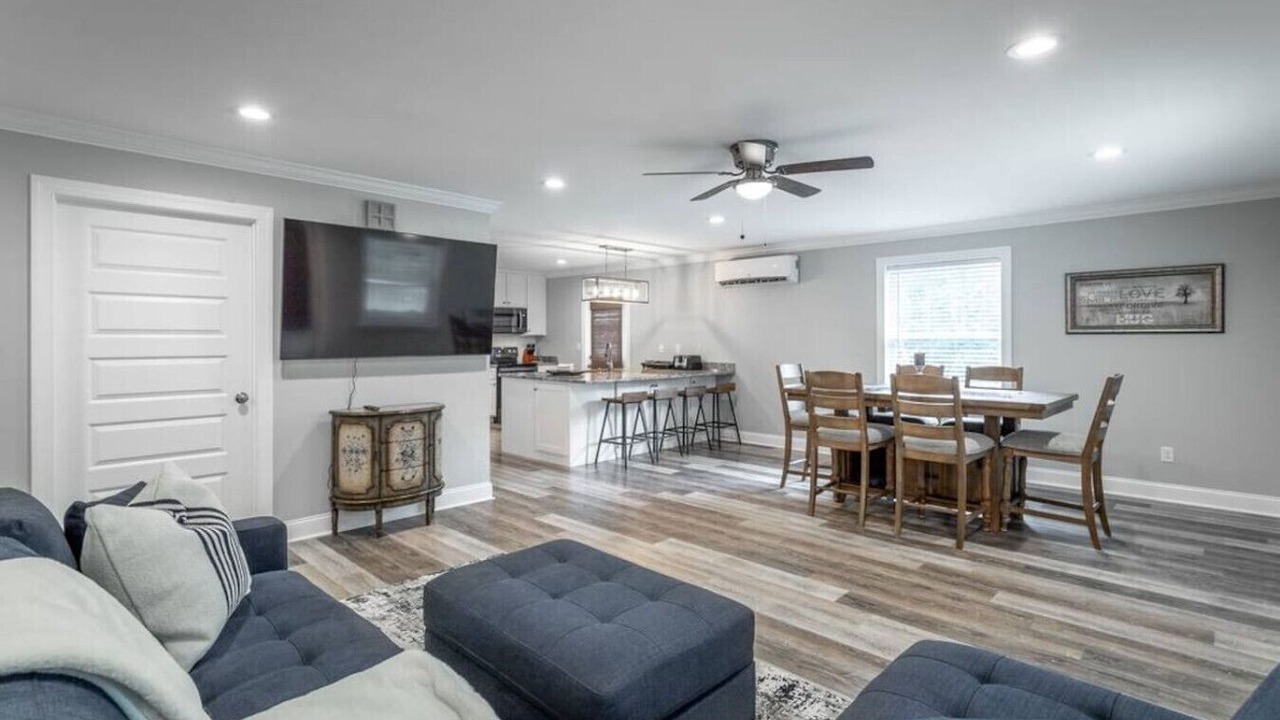 Photo of Livingroom in Lookout Mountain