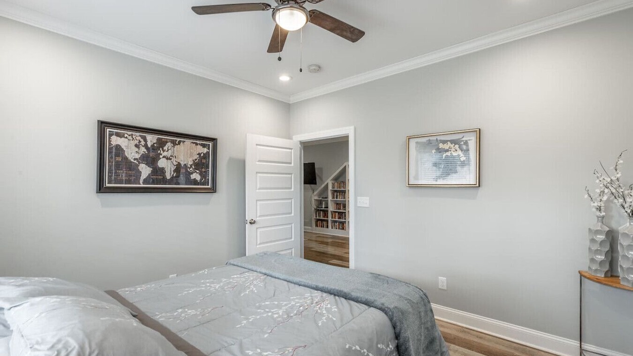 Photo of Bedroom in Lookout Mountain