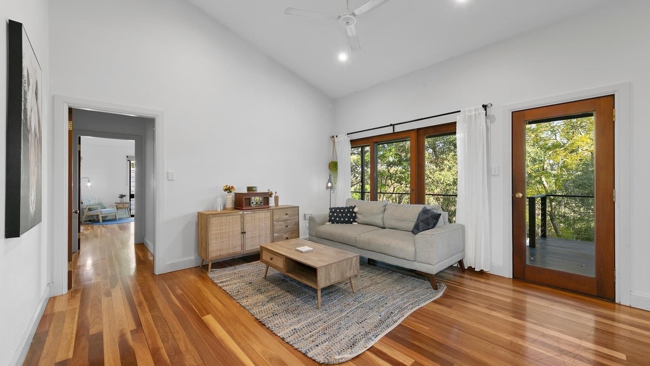 Photo of Livingroom in Paterson