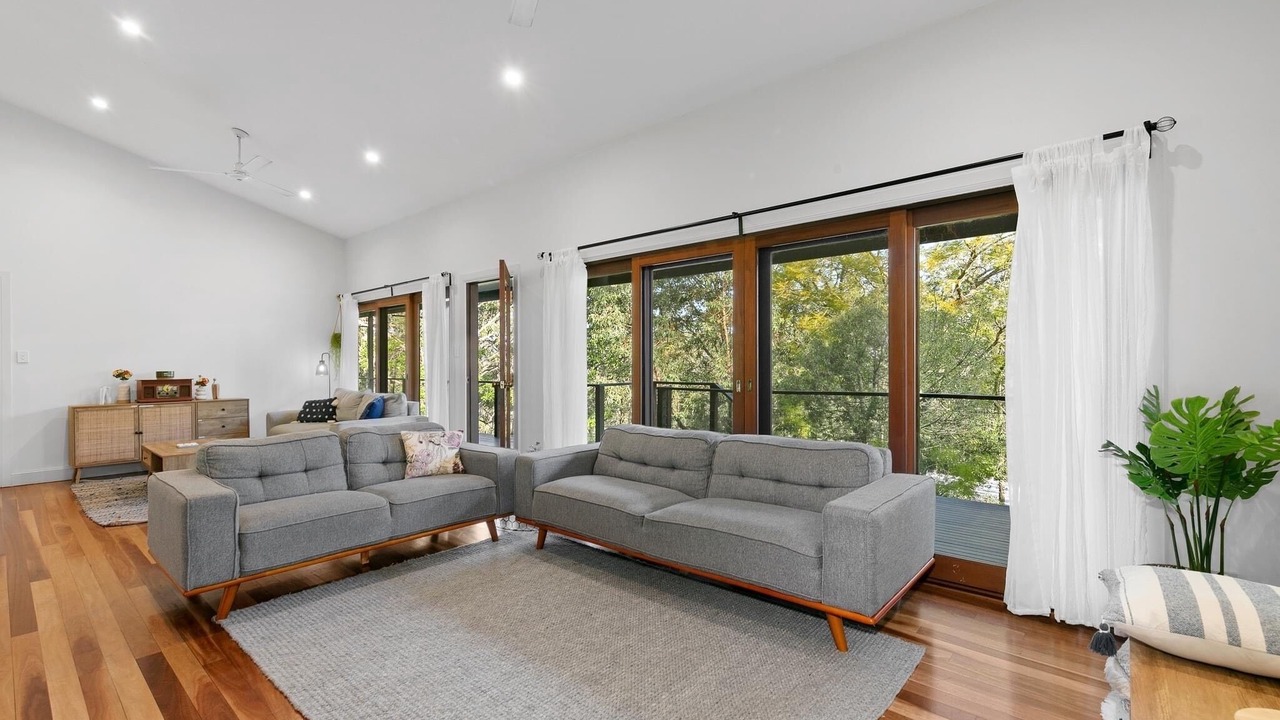 Photo of Livingroom in Paterson