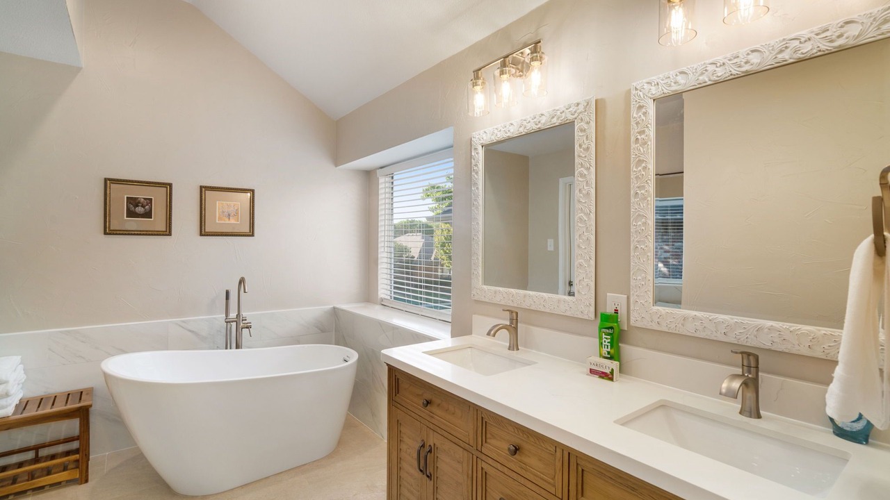 Photo of Bathroom in Lewisville