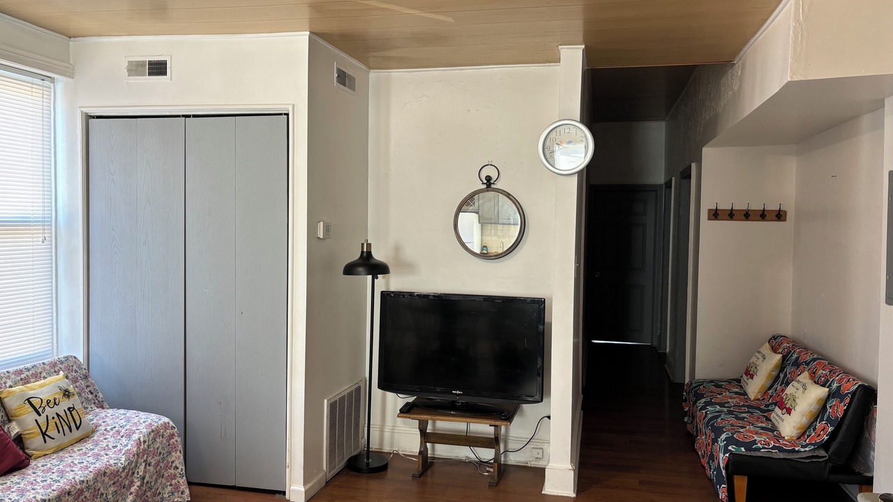 Photo of Livingroom in Delair