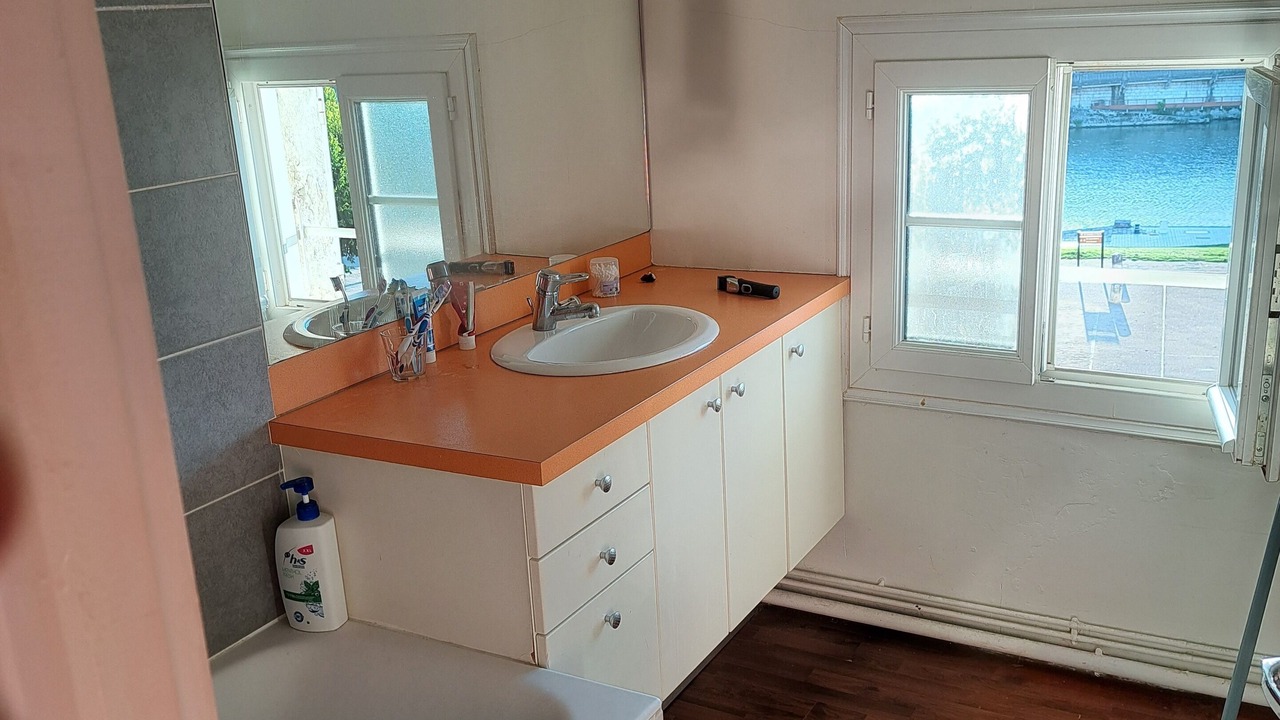 Photo of Bathroom in Saintes