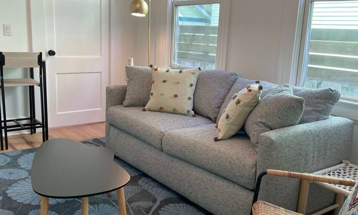 Photo of Livingroom in Five Points