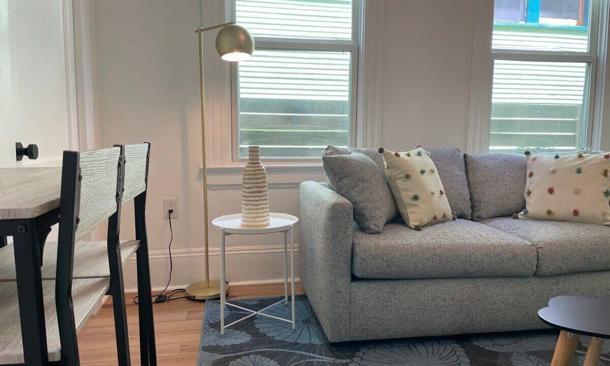 Photo of Livingroom in Five Points