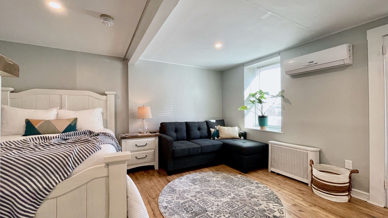 Photo of Others in Fifth Ward