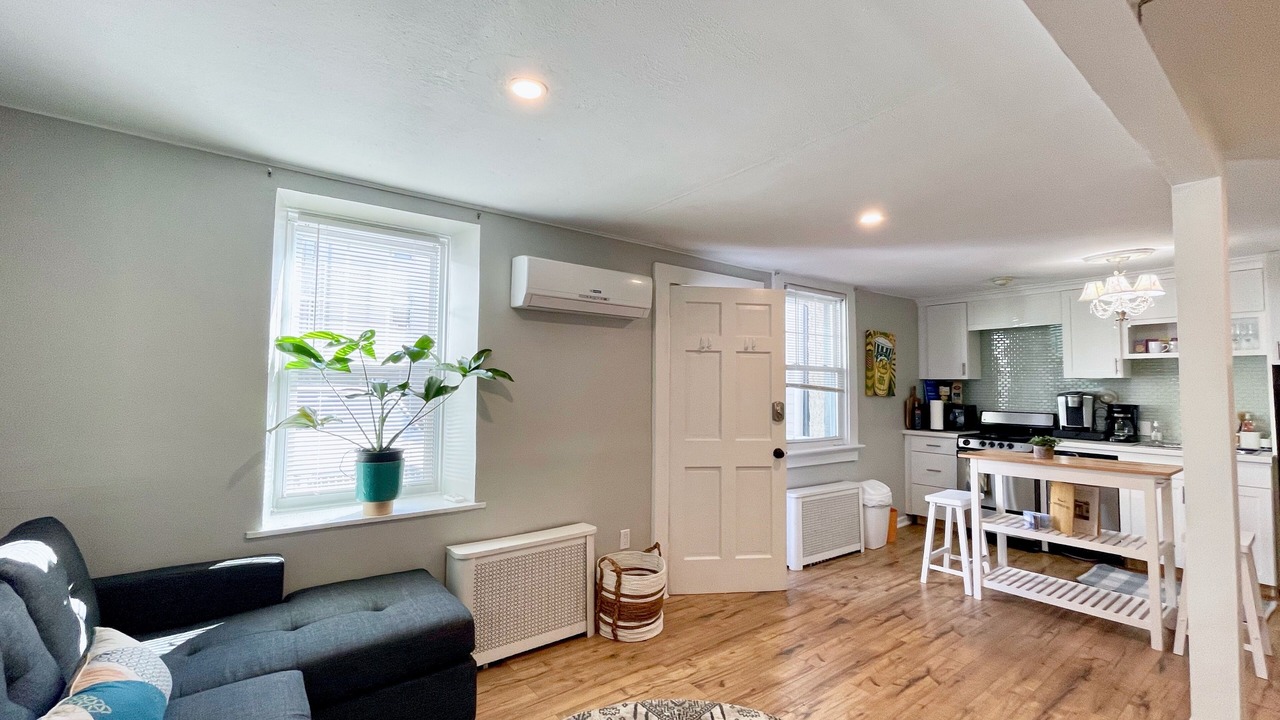 Photo of Livingroom in Fifth Ward